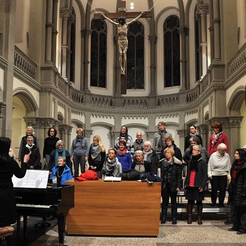 Der Motettenchor bei der Generalprobe in Heslach zum Passionskonzert März 2018